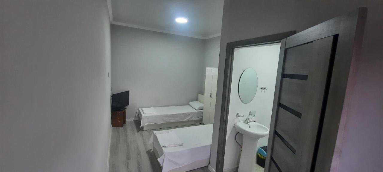 Vip Hostel Turkistan Ngoại thất bức ảnh